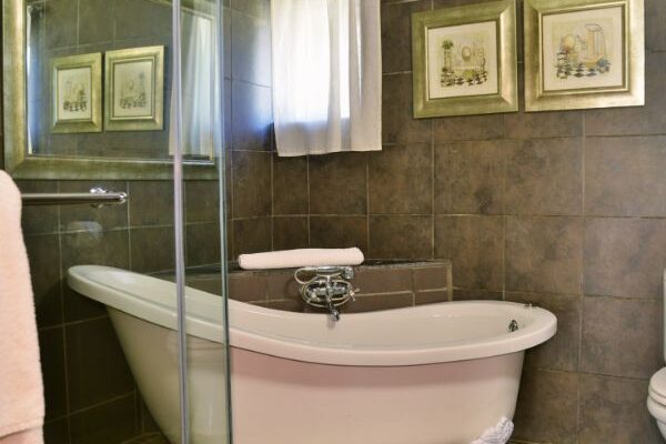 Deluxe King Rooms 9 Deluxe King Rooms 9
